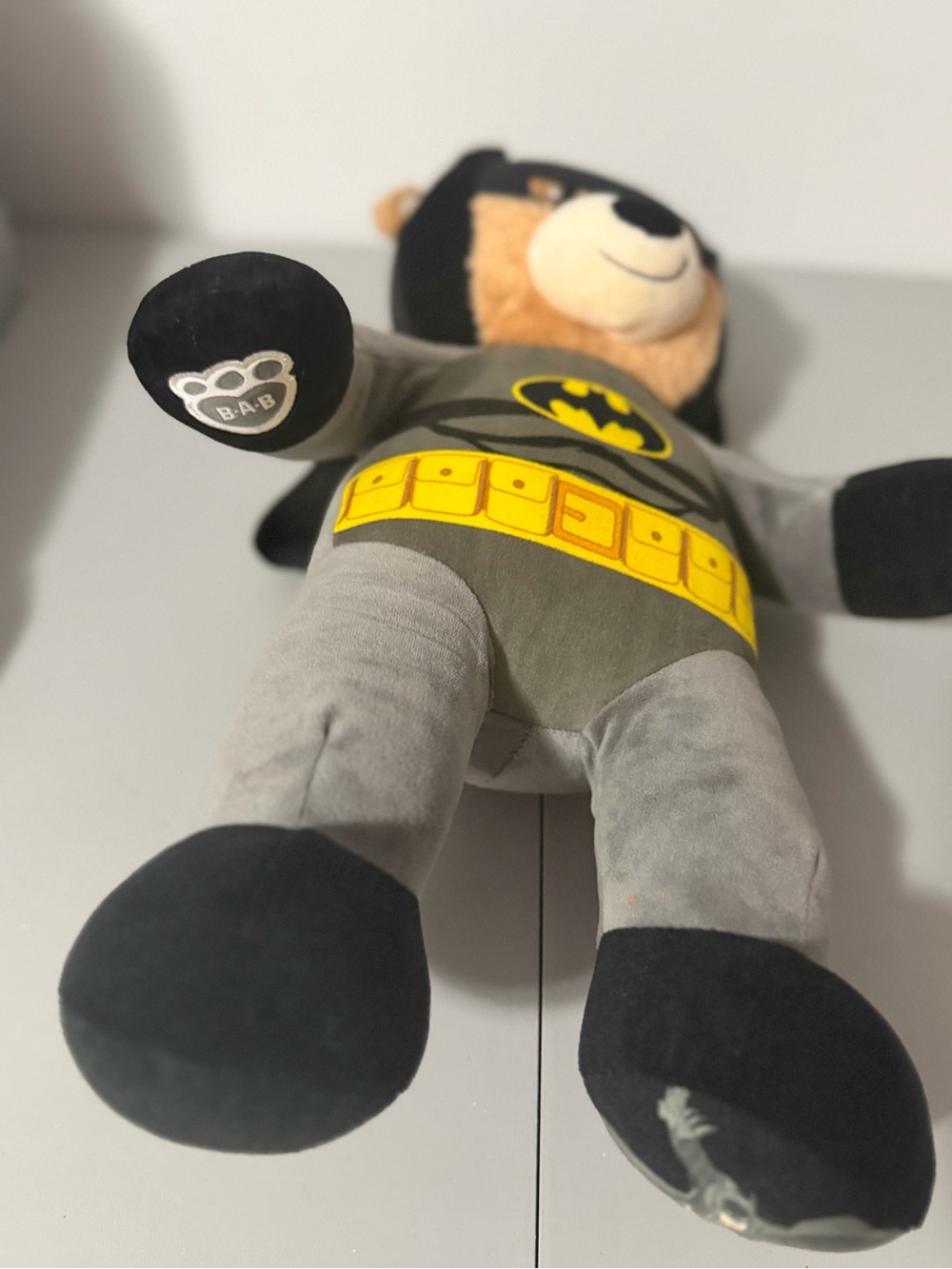Build-A-Bear Batman Inspired Teddy Bear 16” Retired DC Comics Plush 2017 - Picture 9 of 16